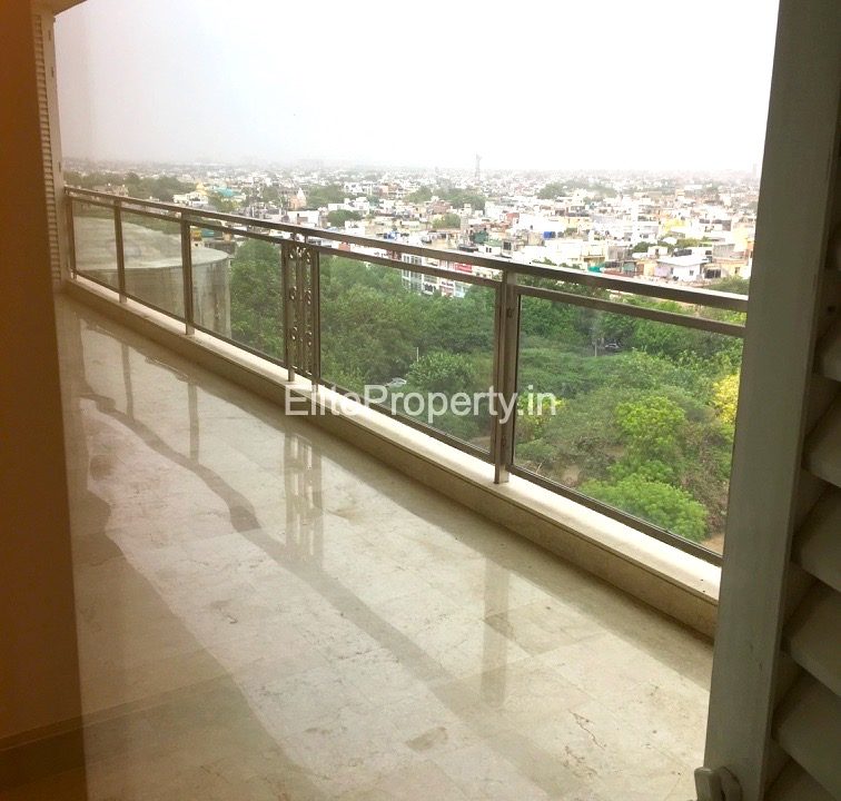 DLF-Kings-Court-Greater-Kailash-2-South-South-Delhi