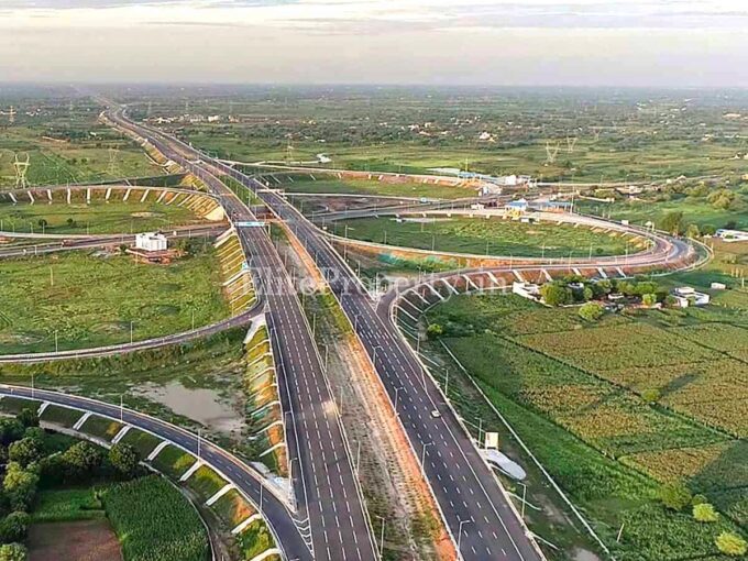 Industrial – Institutional – Residential Land for Sale on Delhi – Mumbai Expressway in Haryana Near IMT Sohna & KMP
